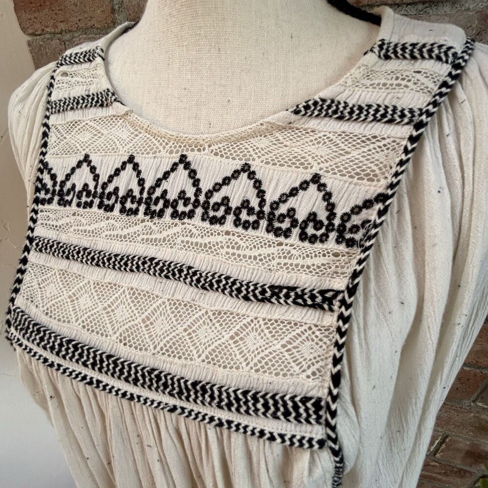 Free People Cyprus Avenue Embroidery Peasant Blouse Ivory Balloon Sleeve Size XS - Picture 7 of 13